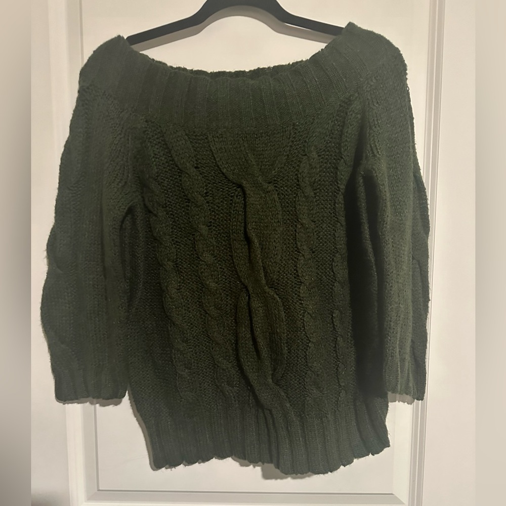 Ann Klein green cable knit sweater boatneck.